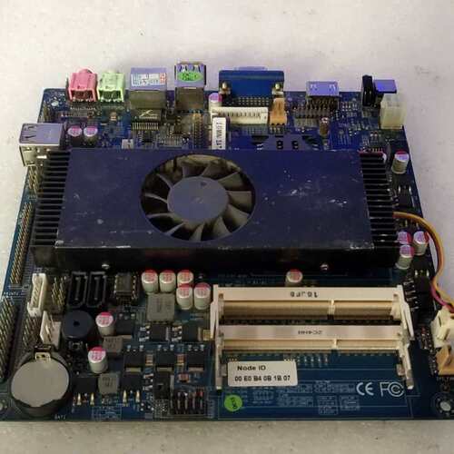迷你一体机主板ITX-FS1-4CDC Ver1.1 DDR3?集成CPU HDMI USB3.0议