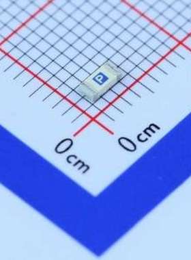 0437003.WR 一次性保险丝 32V贴片式保险丝 1206