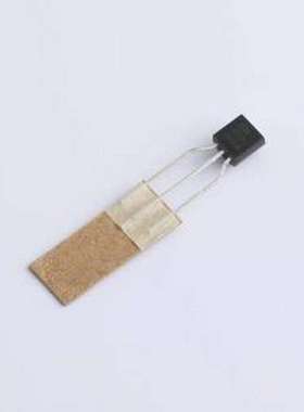 FAN431AZXA 电压基准芯片 FAN431AZXA TO-92-3