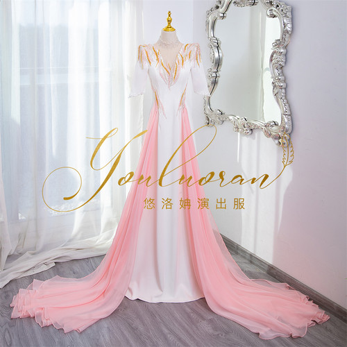 悠洛姌演出服甜美V领长袖礼服