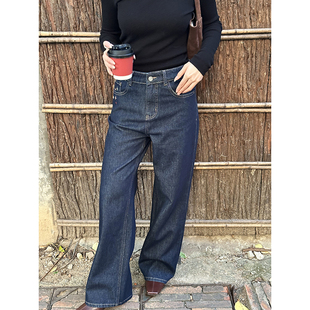 经典简约牛仔裤女秋冬百搭款牛仔面料有型耐穿不易皱显瘦不挑身材