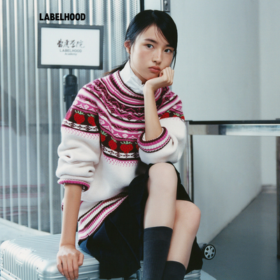 NanKnits迪士尼草莓熊提花套头衫