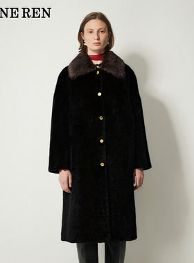 REINEREN任茜设计师2025秋冬款美利奴皮毛一体拼接托卡毛领大衣