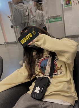 BF美式复古浅黄色工艺款宽松刺绣字母老鹰仙鹤圆领套头卫衣女春秋