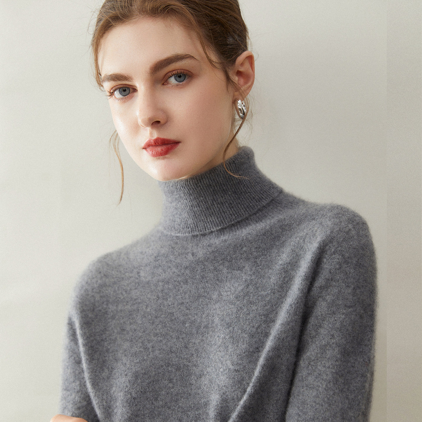 无缝纯山羊绒高领毛衣打底衫