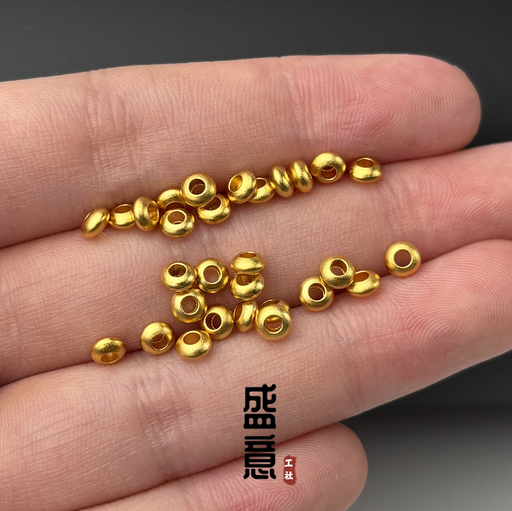 古法24K工艺黄金色飞碟算盘珠计数器隔珠文玩手串配珠饰隔片图片