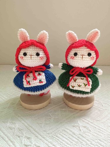 DIY田园兔兔玩偶新年毛线编织材料包自制礼物送朋友可爱手工钩针