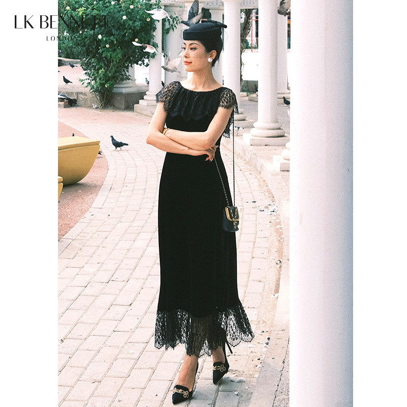 LK BENNETT黑色丝绒连衣裙女秋23新品蕾丝领无袖复古优雅礼服长裙