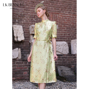 LK BENNETT绿色印花缎面感真丝连衣裙女夏短袖收腰高级感小礼服