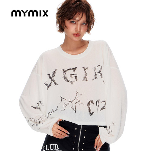 MYMIX字母印花落肩袖短款T恤