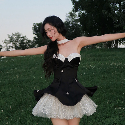 ChicNaNa「悸动」黑色抹胸一字肩吊带连衣裙女修身显瘦收腰礼服裙