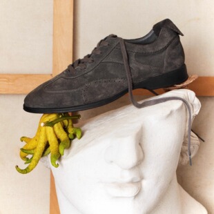 意大利VIBRAM胎牛反绒牛皮布洛克雕花休闲运动皮鞋 R21 Retro