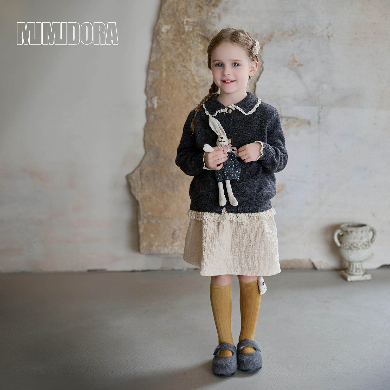 宝宝高筒袜子秋季新款可爱公仔女童中筒袜小腿袜亲子袜儿童长筒袜