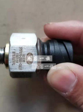 适用解放J6 JH6 J7气压传感器 储气筒感应塞 3757010-2000 j6配件