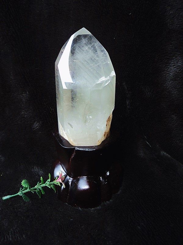 晶山角商城天然绿幽灵金字塔千层山水晶柱190×60mm净高130mm