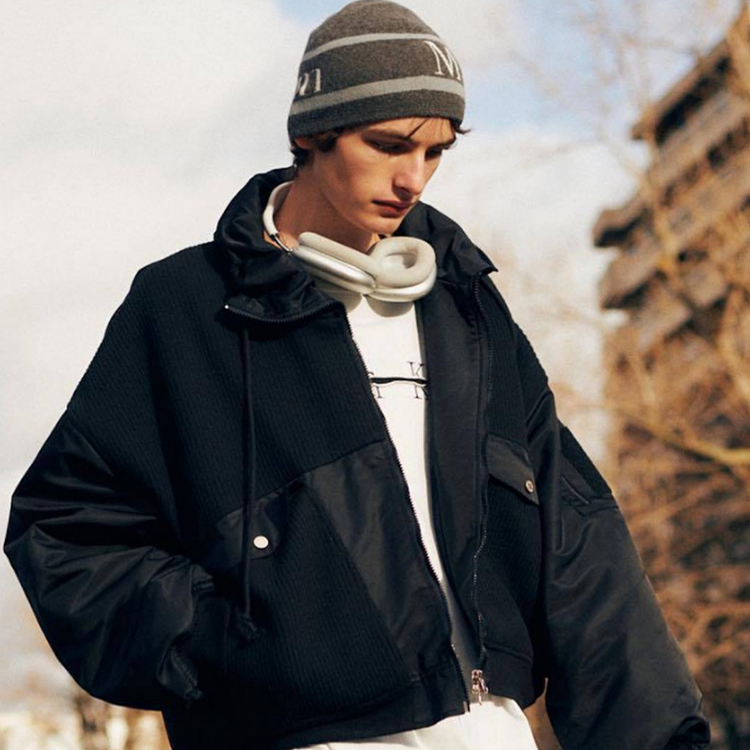 宁艺卓同款字母条纹针织羊毛线帽