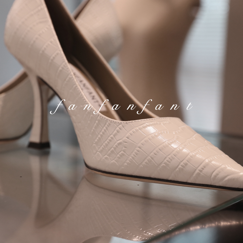 fanfanfant尖头舒适优雅高跟鞋