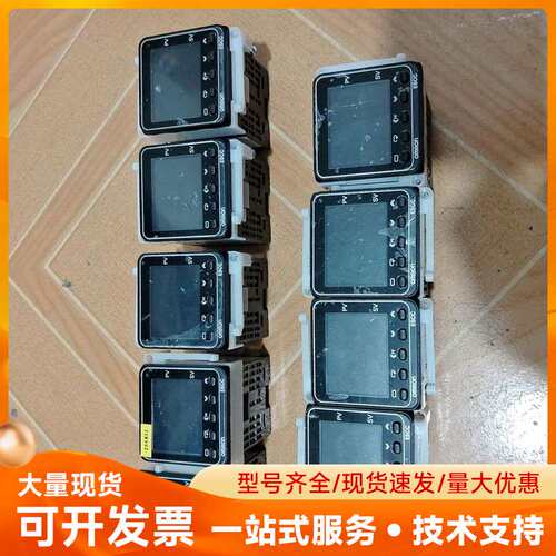欧姆龙温控器ESCC-QX2DSM-800，功能正常，成色为