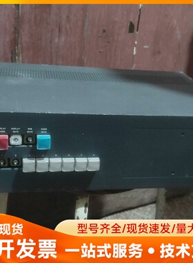 Extron爱思创8矩阵，成色可以，通电正常，缺4个塑料帽，