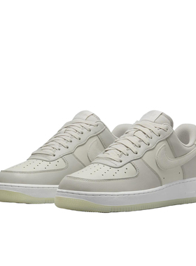 Nike Air Force 1 舒适轻便板鞋男款FN5832-001