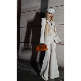 喇叭套装 AOAOMISSSHOP鳌鳌家 时尚 秋冬鹿皮绒修身 高级米白系
