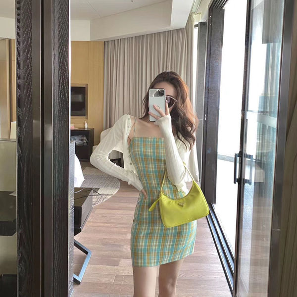 Dress women's new summer fashion suspender skirt temperament lattice skirt high waist word skirt show thin skirt