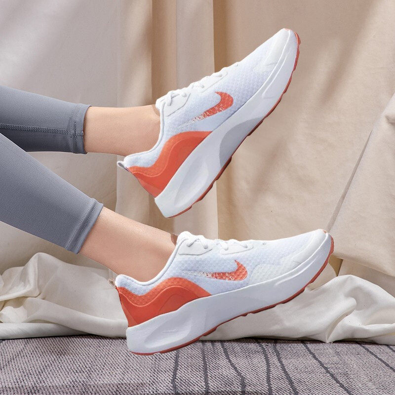 NIKE耐克女鞋2025秋季新款运动鞋正品休闲透气网面鞋旅游鞋跑步鞋