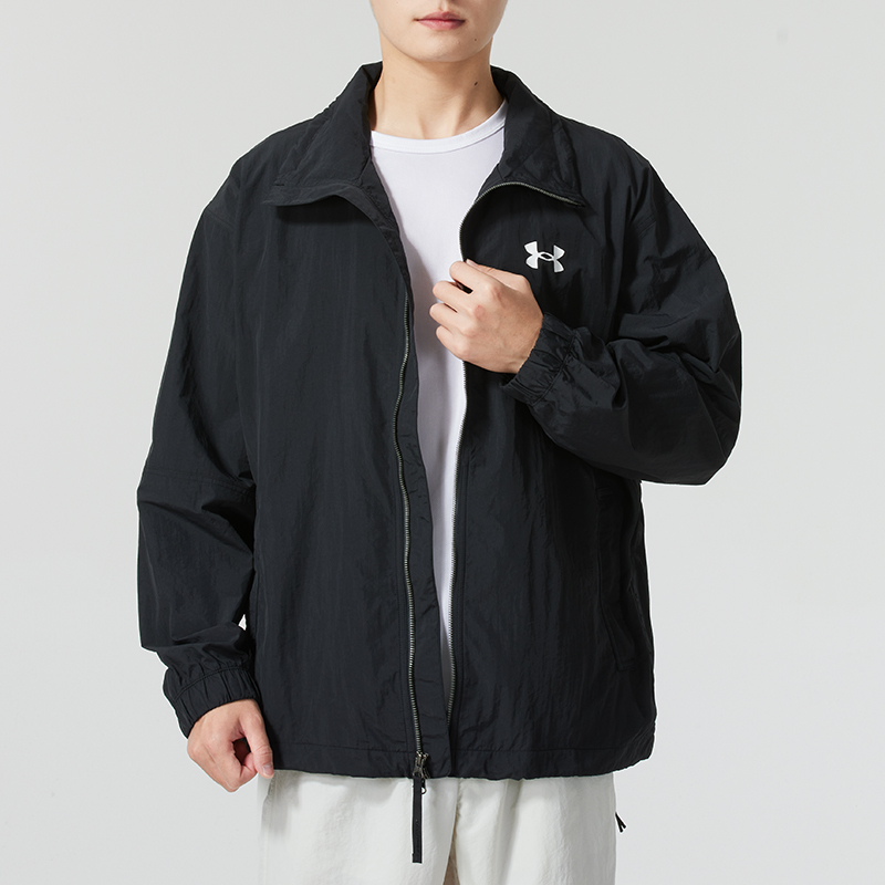 安德玛秋季新款男装跑步训练梭织夹克健身运动外套1387995