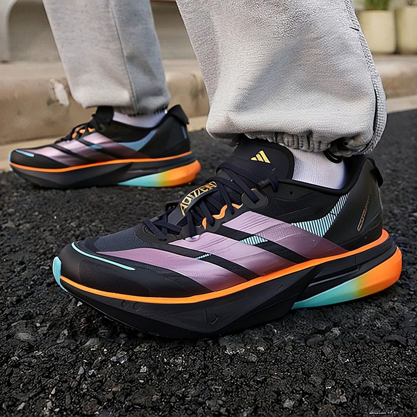 阿迪达斯官方男鞋跑步鞋春季新款运动鞋轻便稳定缓震竞速鞋KI1516