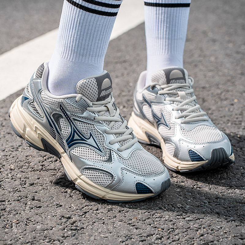 美津浓跑步鞋男鞋女鞋缓震透气