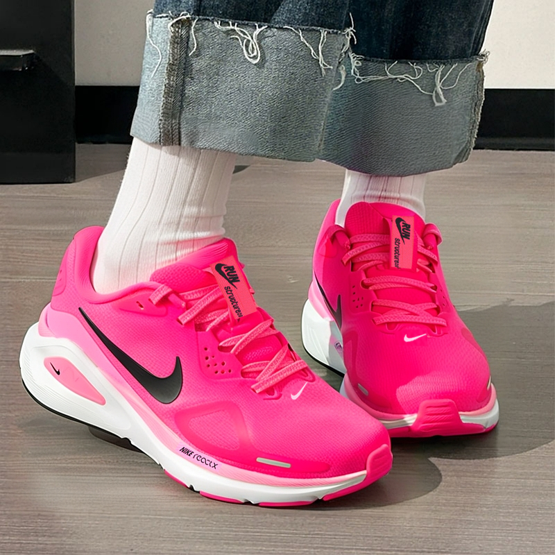 耐克缓震Structure26跑步鞋