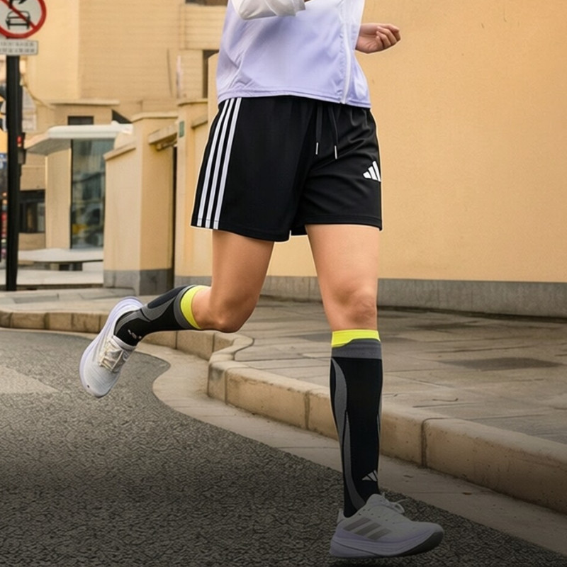 adidas阿迪达斯三条纹棉质高腰基础款五分裤夏女针织短裤 JD