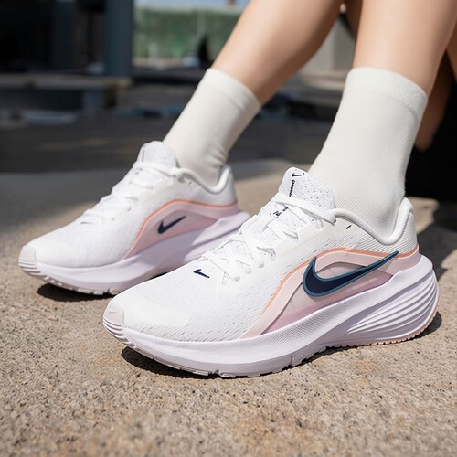 NIKE女跑步鞋DOWNSHIFTER14