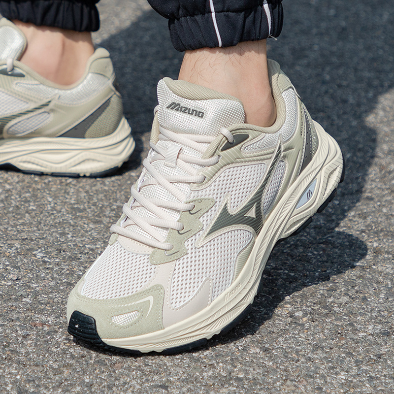 美津浓男鞋女鞋运动鞋缓震透气