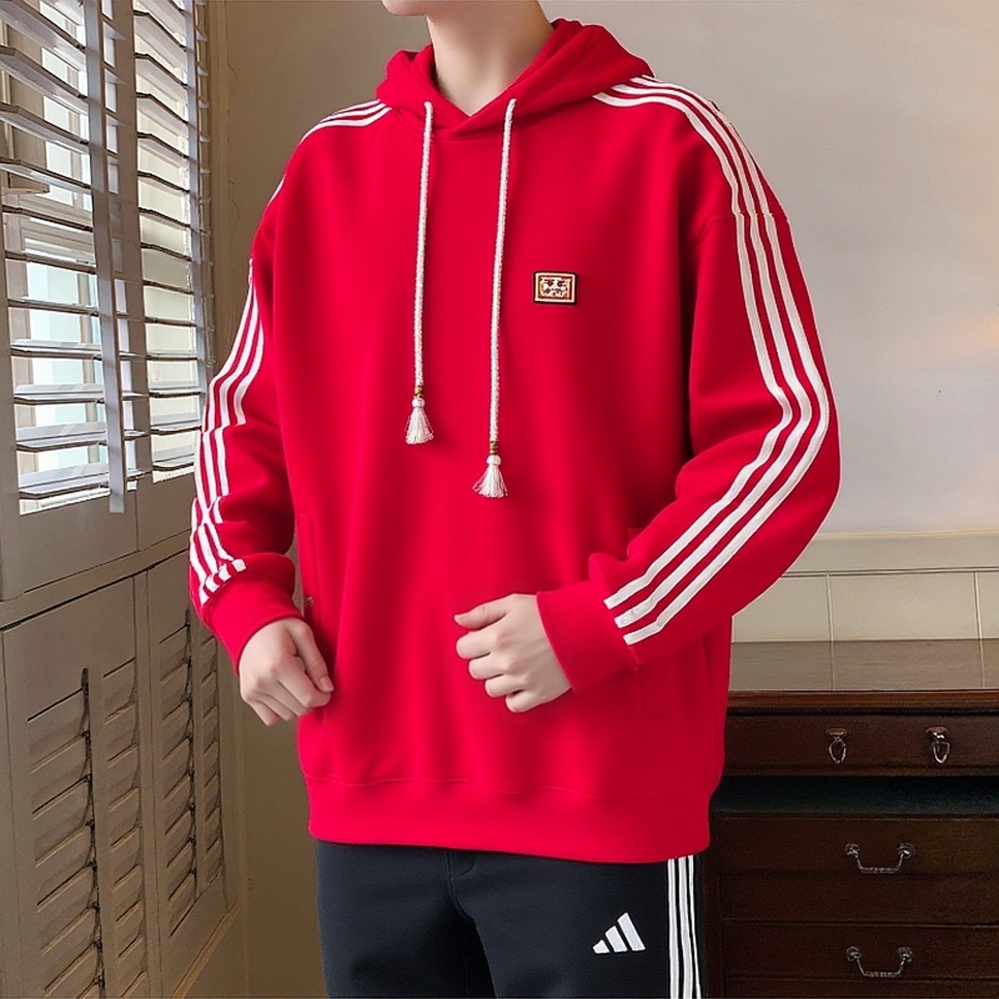 阿迪达斯三叶草马年新年款本命年红色卫衣男上衣针织套头衫KT0646,运动服/休闲服装,运动卫衣/套头衫,淘宝优惠券,粉丝福利购,淘宝优惠卷