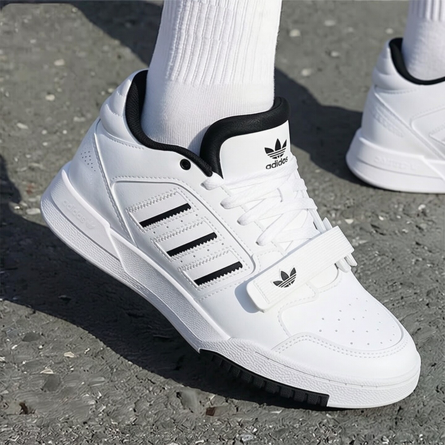 阿迪达斯男鞋运动鞋Adidas官方正品休闲鞋2026秋冬季新款复古板鞋