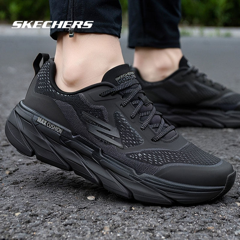 斯凯奇跑步鞋男春秋新款训练鞋轻便网面运动鞋黑色透气缓震休闲鞋