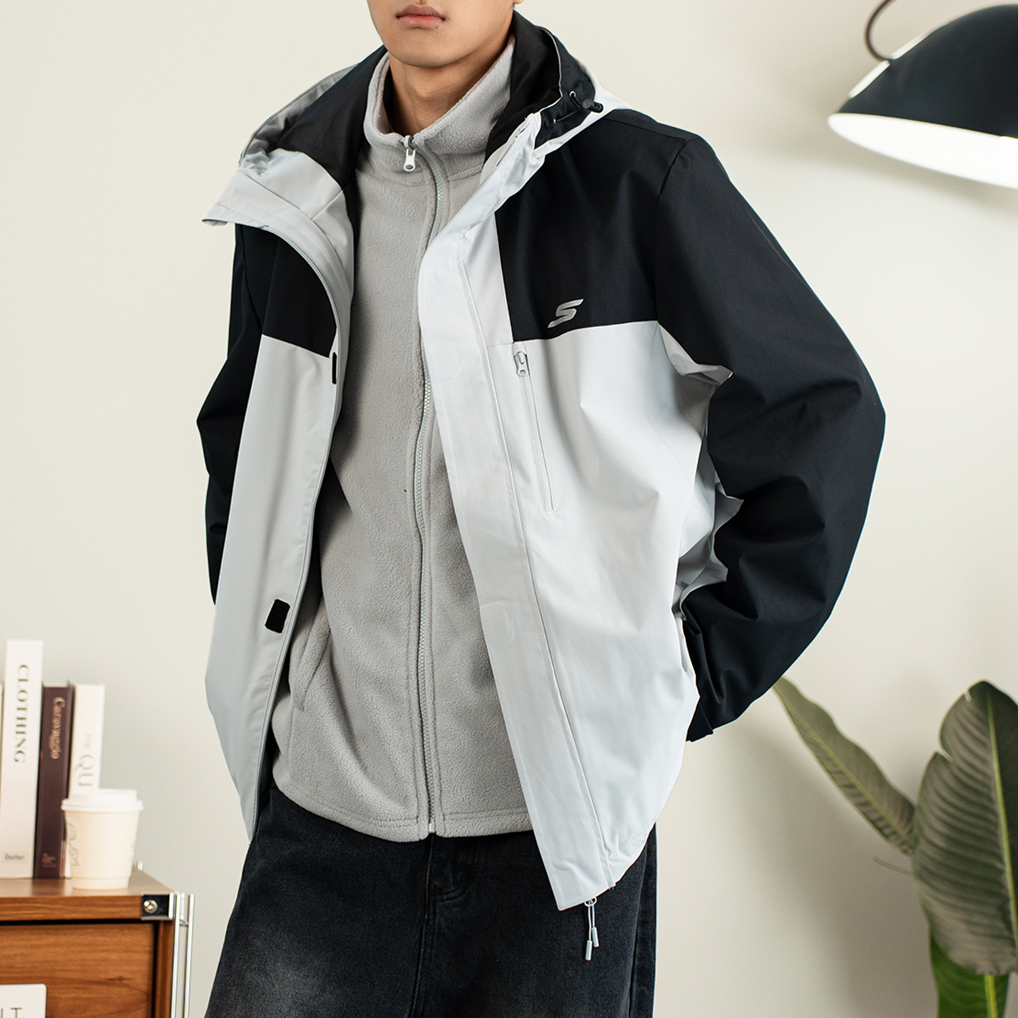 斯凯奇新款秋冬男装女装运动服三合一情侣保暖摇粒绒内胆防风外套