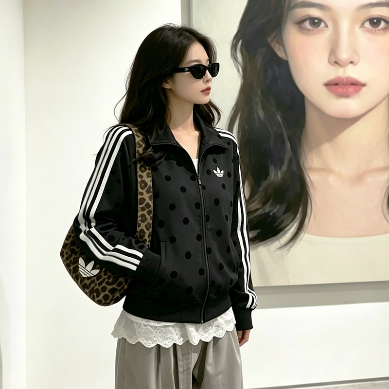 阿迪达斯三叶草外套女装官方正品秋季新款波点运动服针织上衣夹克