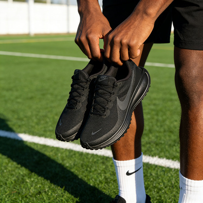 耐克男子缓震透气跑步鞋男鞋NIKE REVOLUTION8公路跑鞋HJ9198-002