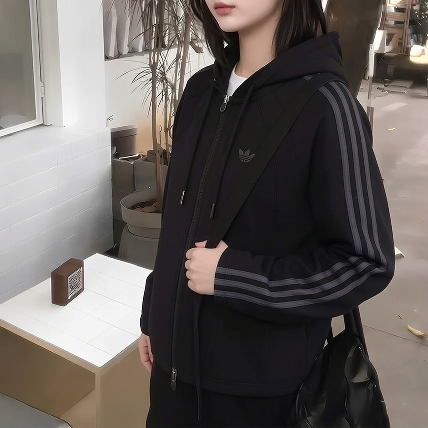 阿迪达斯官方正品针织夹克女款2026秋季新款休闲上衣女士长袖外套图片