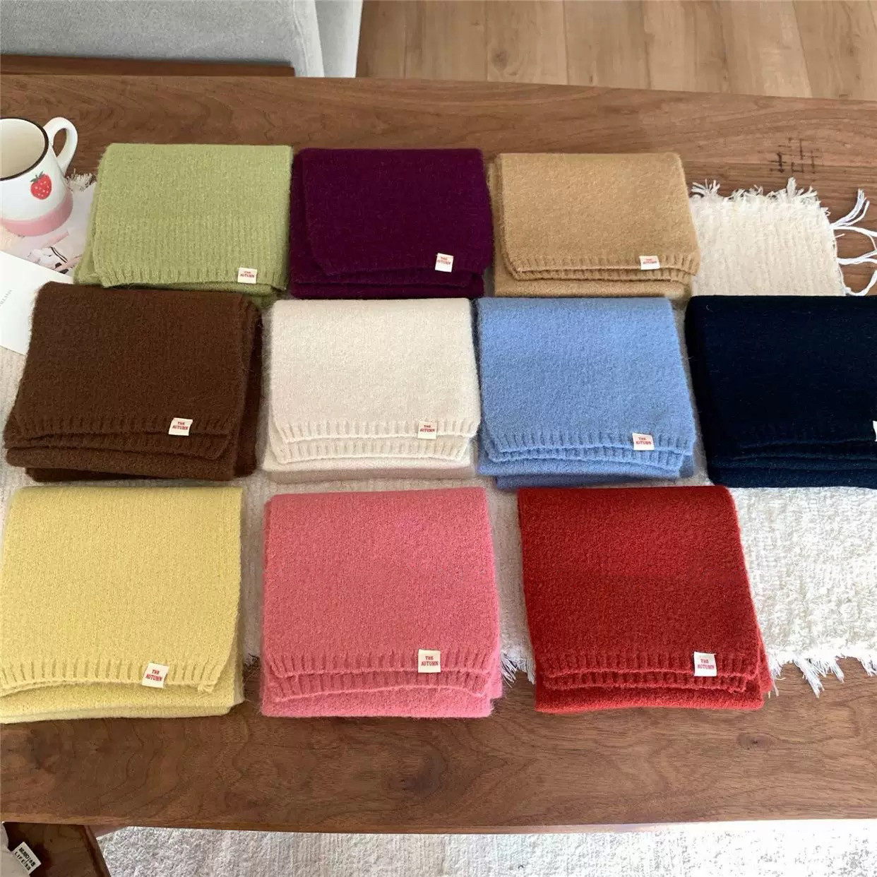 Carrier 韩国东大门围巾梅子粉纯色冬季百搭多色软糯围脖加厚女生