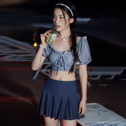 游泳衣女2026新款分体运动风保守遮肚显瘦韩国ins风泡温泉游泳装