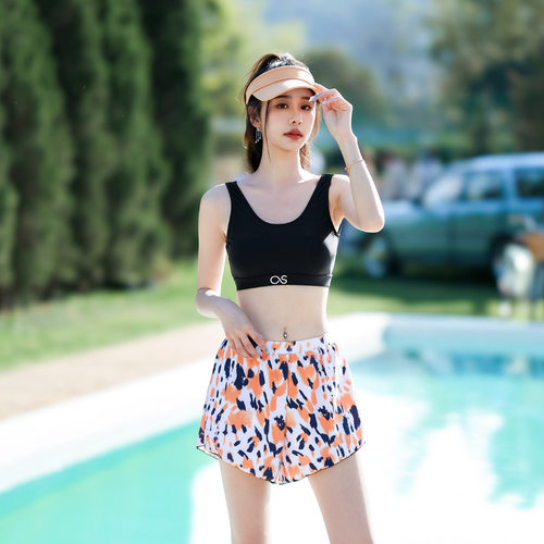 2024新款游泳衣女分体式三件套遮肚显瘦聚拢小胸韩国ins风泡温泉