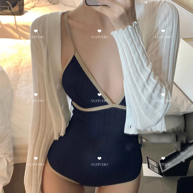 【AYSTUDIO】泳衣女韩国ins风露背性感简约小胸温泉连体三角套装