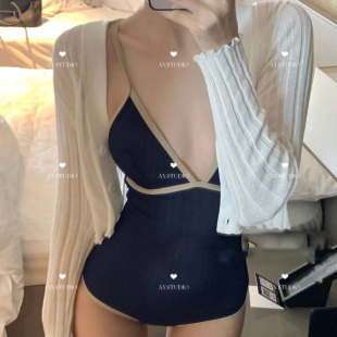 泳衣女韩国ins风露背性感简约小胸温泉连体三角套装 AYSTUDIO