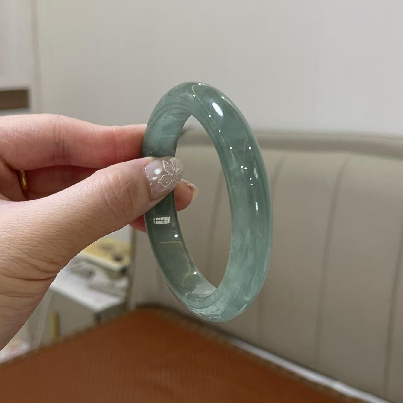 玉长情【幽涧栖芳】缅甸翡翠冰种透亮油青飘花女款玉手镯正品处理