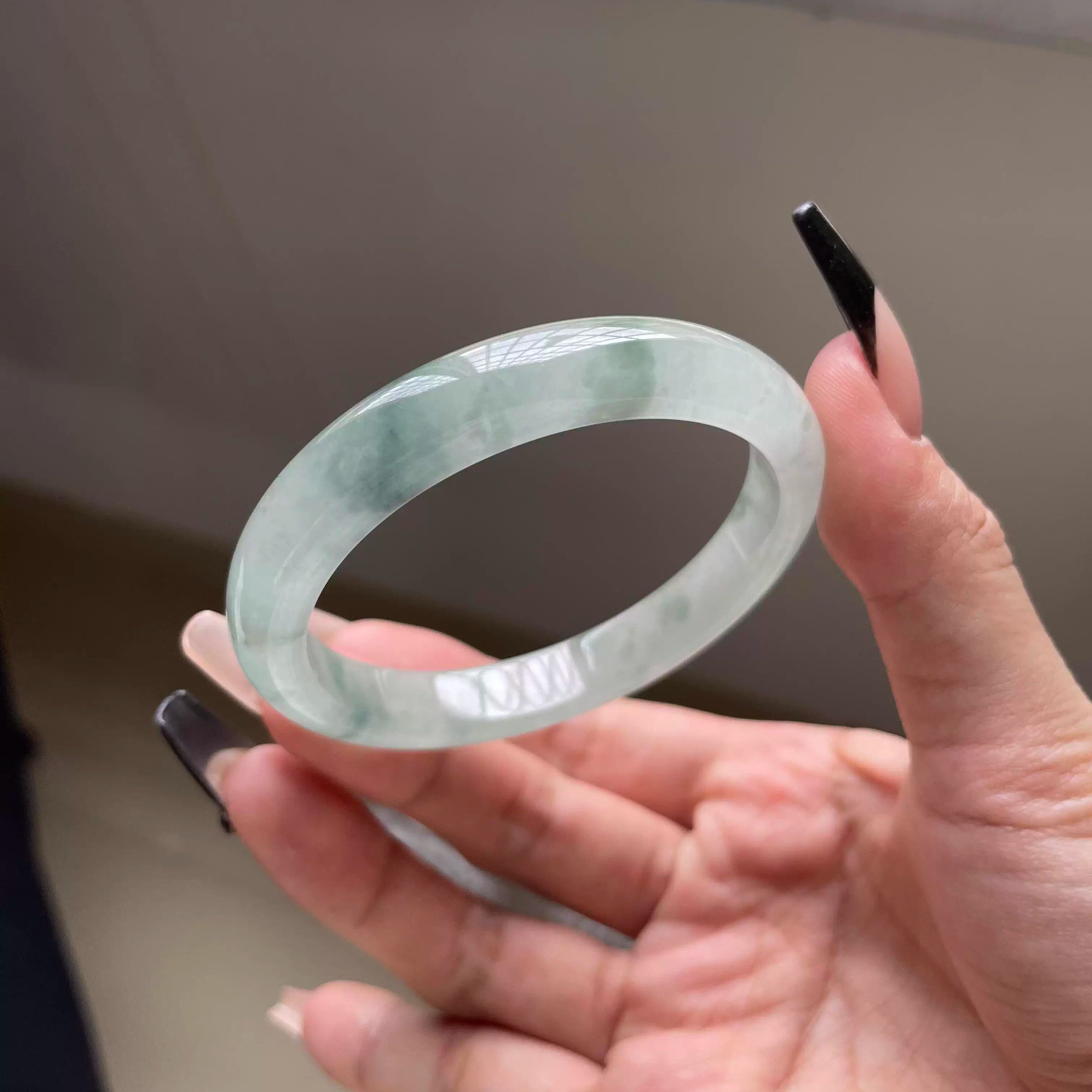 玉长情缅甸翡翠冰种飘花真玉手镯子正品官方旗舰店高端玉翡翠处理