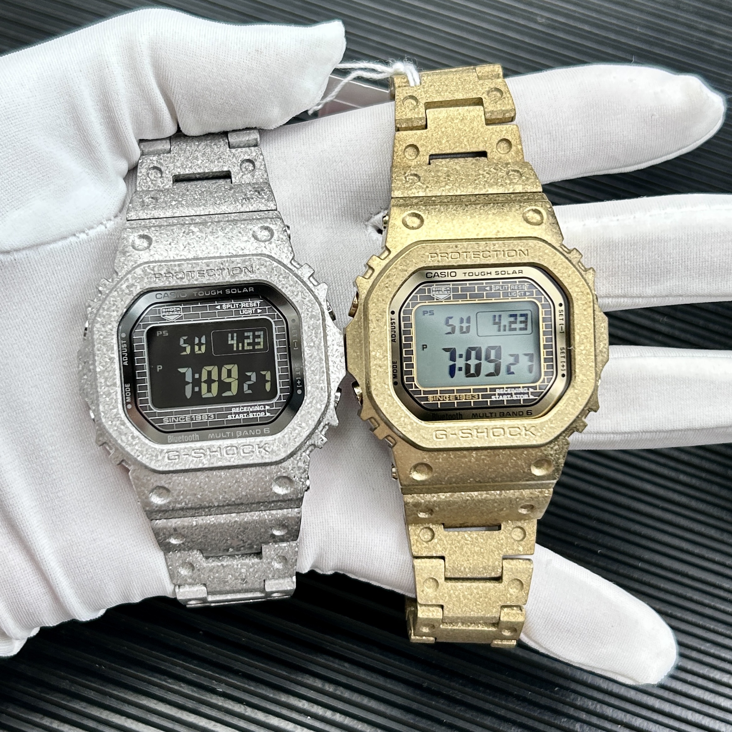 卡西欧G-SHOCK40周年金属小方块冰霜金银GMW-B5000PG-9 PS-1