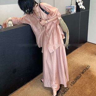 韩系新款2026年夏季时尚粉色老钱松弛气质显贵衬衫半裙套装两件套